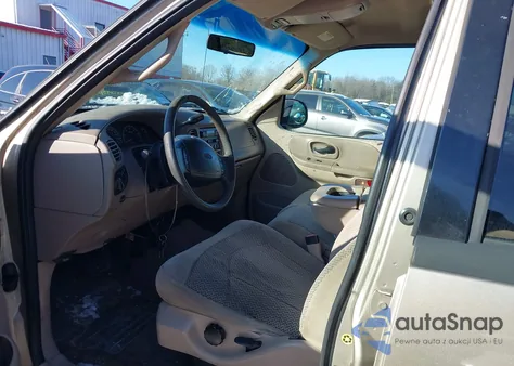 2001 Ford F-150 King Ranch Edition/Lariat/Xlt from USA, damaged, VIN 1FTRW08W61KD80353